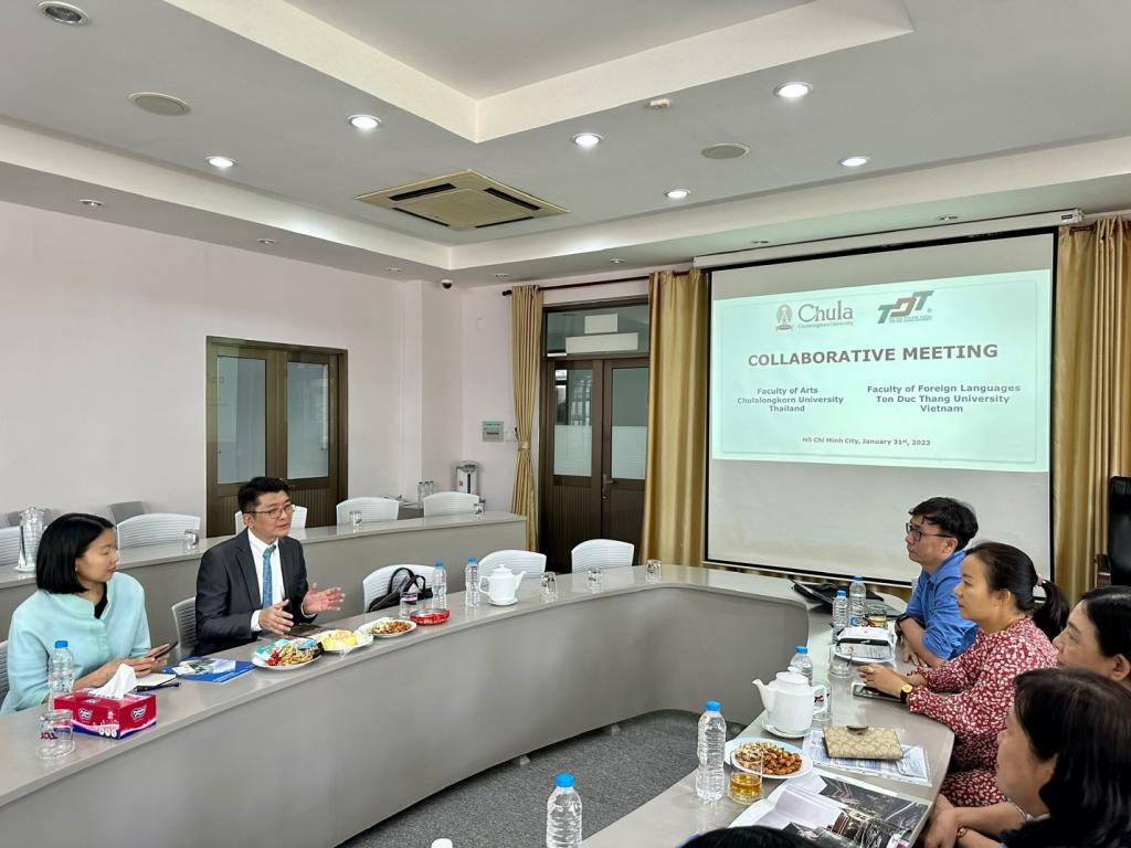 The collaborative meeting between Faculty of Foreign Languages -Ton Duc Thang University and Faculty of Arts – Chulalongkorn University