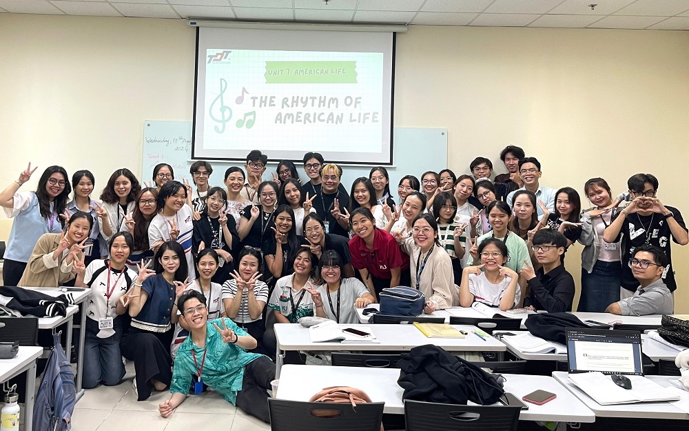 Kasetsart University's students from Thailand